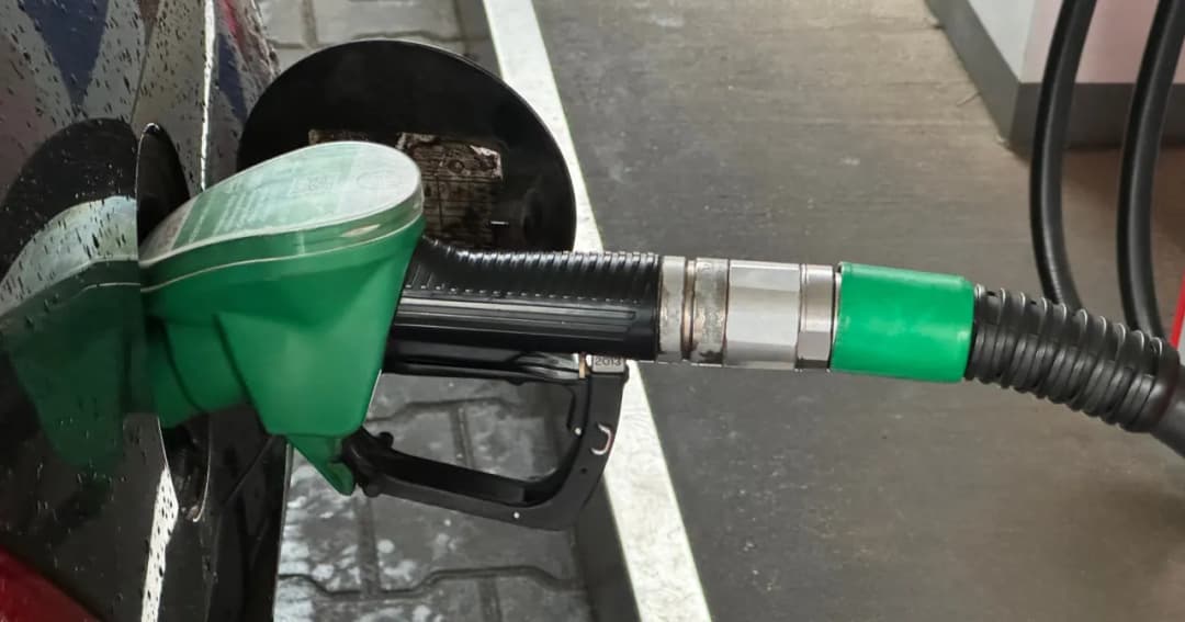 Kiedy stanieje benzyna? Sprawdź prognozy i uniknij wysokich cen