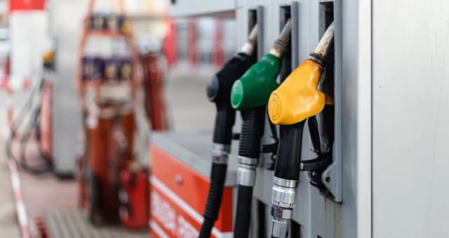 Czy CNG można przerobić na LPG? Sprawdź koszty i wyzwania konwersji